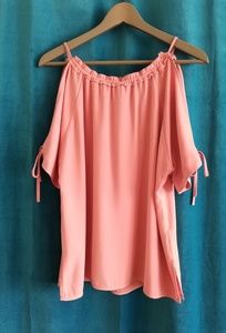☀️Pink SoHo Blouse with Open Shoulders☀️